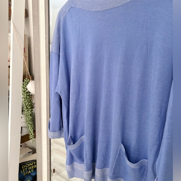 🦋 $15 Chico’s boxy knit sweater - Picture 3 of 9